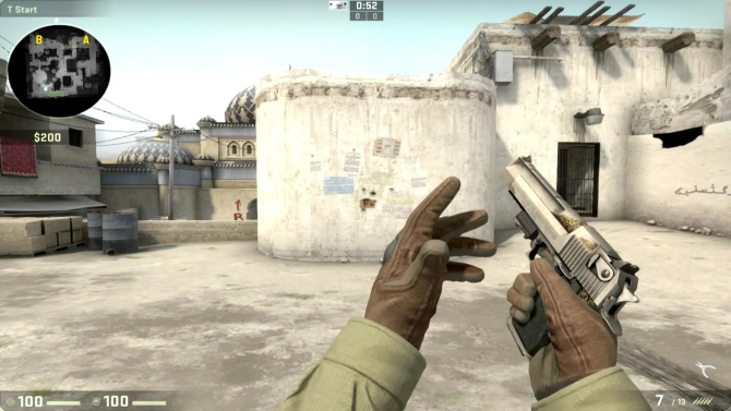How to use Desert Eagle in CS 1.6